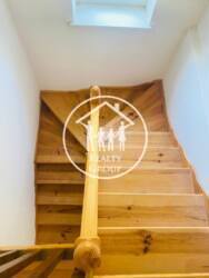 Просторий 2-во поверховий будинок для великої родини з власним озером фото 24 Просторий 2-во поверховий будинок для великої родини з власним озером фото 24