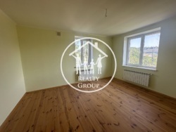 Просторий 2-во поверховий будинок для великої родини з власним озером фото 9 Просторий 2-во поверховий будинок для великої родини з власним озером фото 9