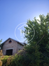   , , ,   10