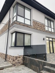 359000$      16  .    3