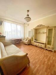 350000$    395 ², 7   15 .    9