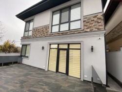 359000$      16  .    4