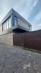 450000$   . 250..  5