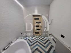 Продається новий будинок ЛІВИЙ БЕРЕГ/анд/район вул. Незламн. Ціна — договірна! фото 2 Продається новий будинок ЛІВИЙ БЕРЕГ/анд/район вул. Незламн. Ціна — договірна! фото 2