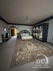   805 .  / 12    /  /   9