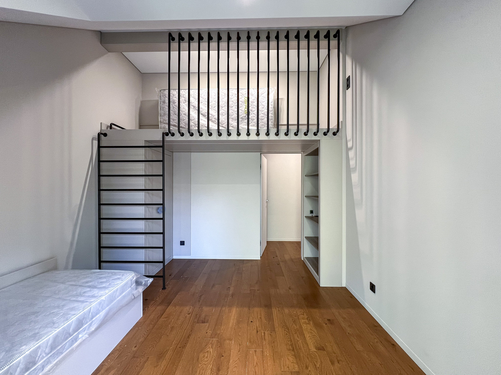       ',  ',    Obolon Residences, Smart Plaza,    32