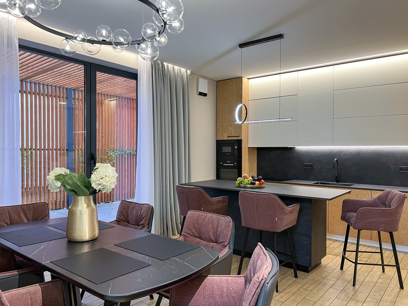       ',  ',    Obolon Residences, Smart Plaza,    17