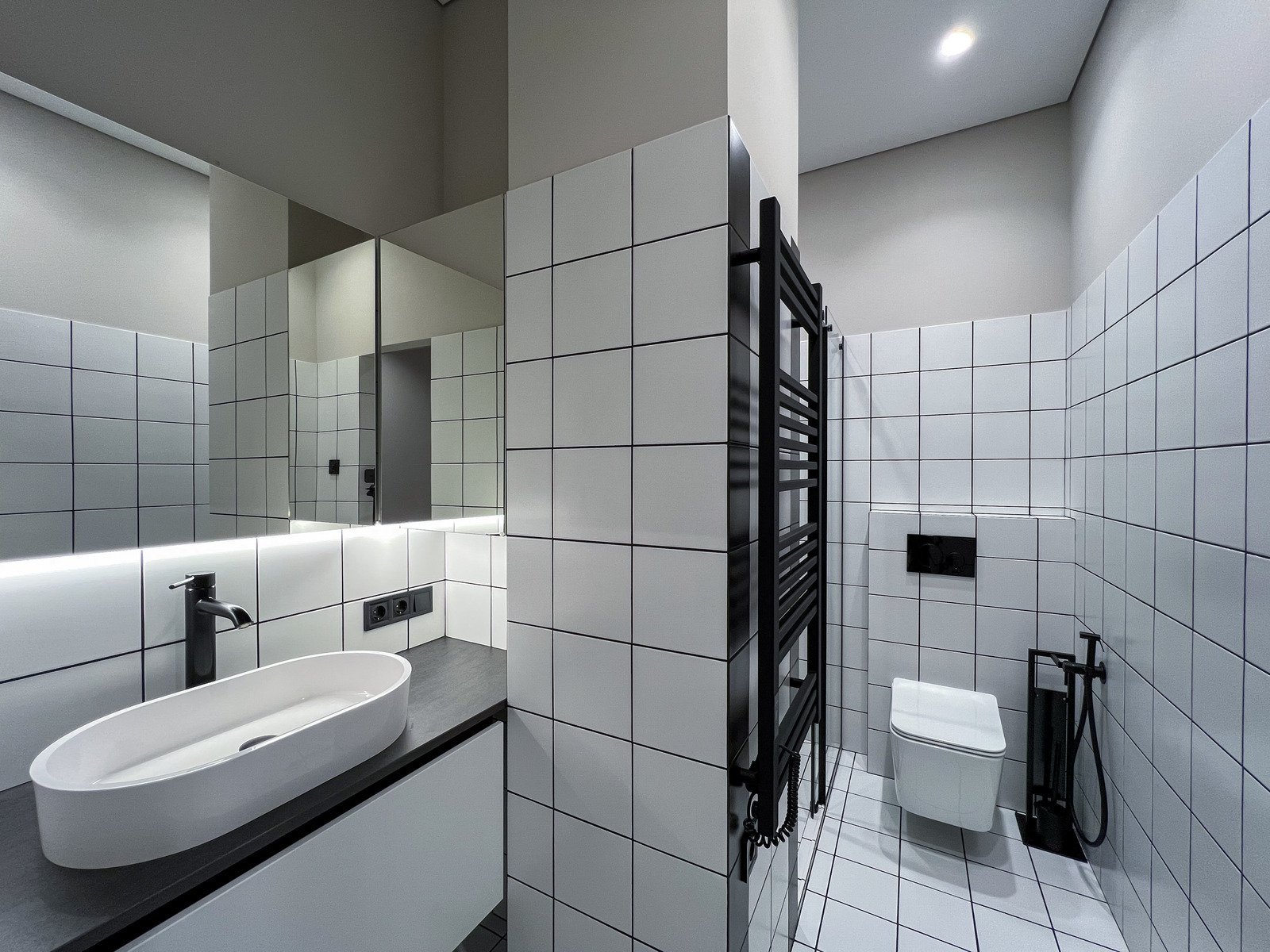       ',  ',    Obolon Residences, Smart Plaza,    25