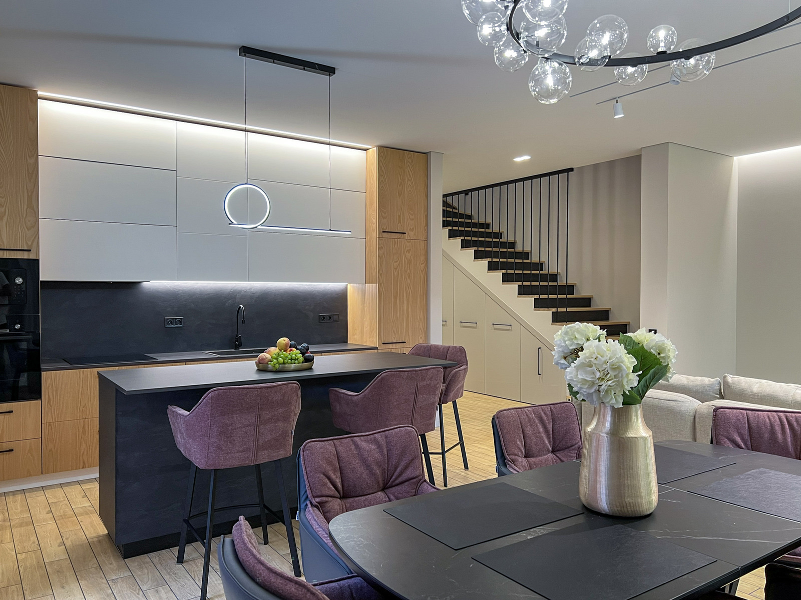       ',  ',    Obolon Residences, Smart Plaza,    9