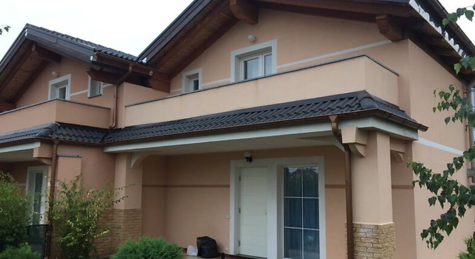 Продаж 2-поверхового будинку. Агрономічне. Гарний варіант під бізнес фото 1 Продаж 2-поверхового будинку. Агрономічне. Гарний варіант під бізнес фото 1