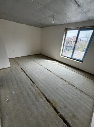 ������ ��������� 130 ��.�. �����, �-� �����. �������� ����. ���� 1