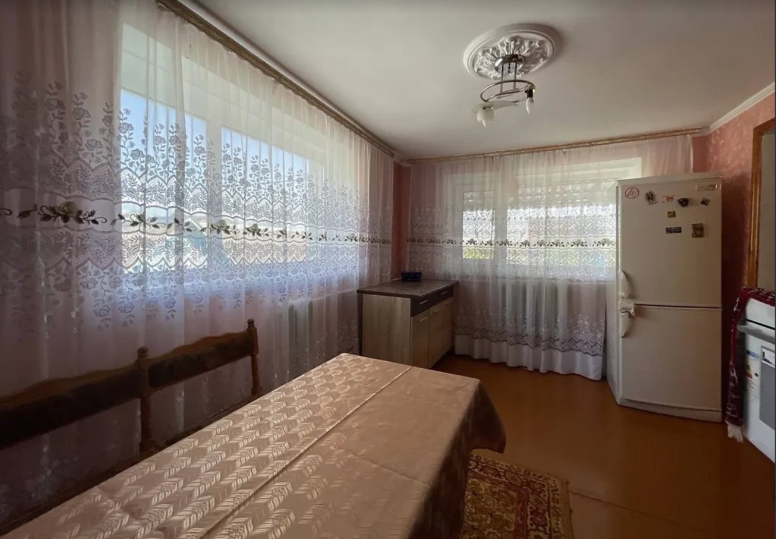 Продаж 1 поверхового будинку з опаленням і ділянкою на 13 соток, 156 кв. м, 5 кімнат, на 3-й провулок Шевченка фото 1 Продаж 1 поверхового будинку з опаленням і ділянкою на 13 соток, 156 кв. м, 5 кімнат, на 3-й провулок Шевченка фото 1