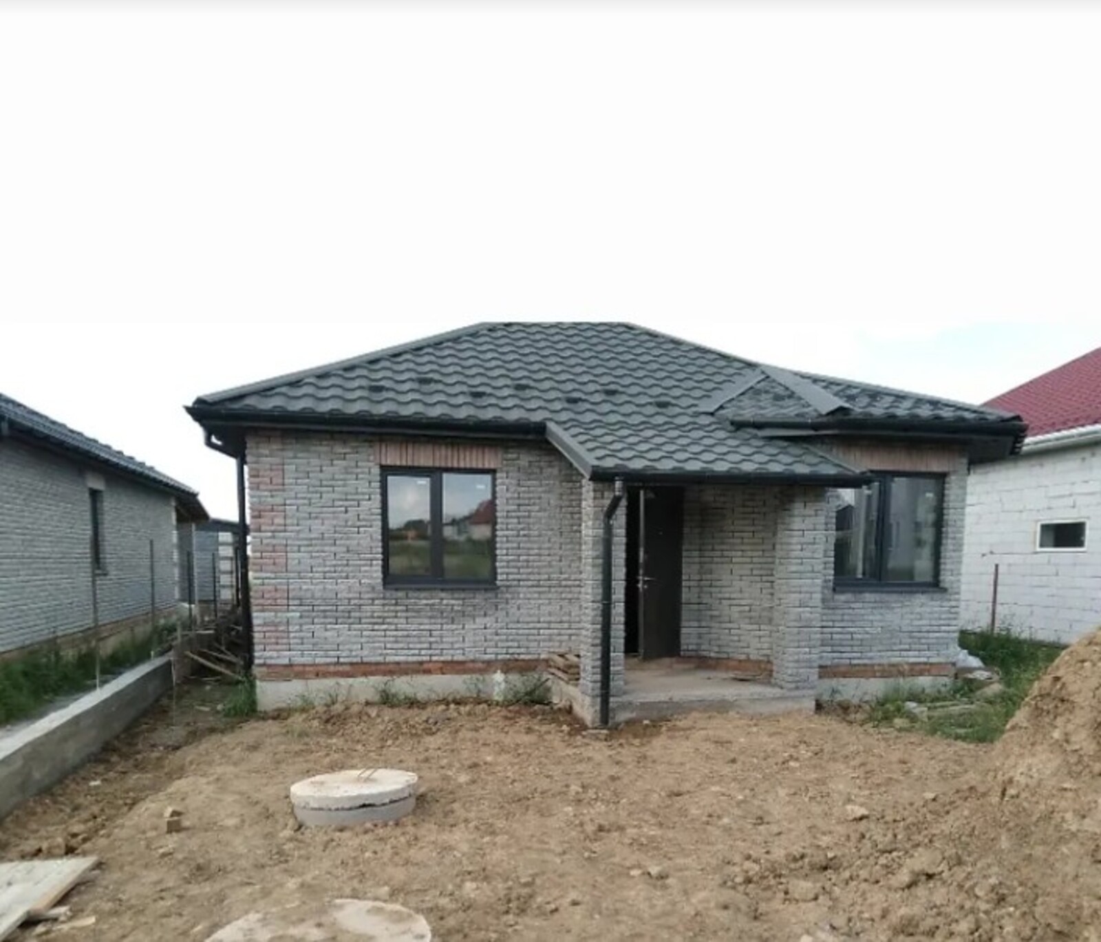 Продається будинок, в стадії ремонту. 110 кв.м. р-н Старе місто. фото 1 Продається будинок, в стадії ремонту. 110 кв.м. р-н Старе місто. фото 1