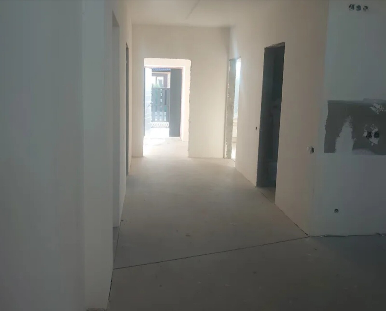 Продаж 2 поверхового будинку з ділянкою на 5 соток, 163 кв. м, 5 кімнат фото 1 Продаж 2 поверхового будинку з ділянкою на 5 соток, 163 кв. м, 5 кімнат фото 1