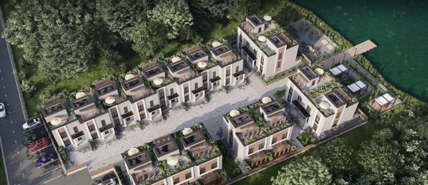 ������ 3 ����������� ��������� � ������� �� 1.5 �����, 118 ��. �, 4 ������, �� ���. ��������� ���� 1