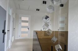 ������ 2 ����������� ������� � �������� � ������� �� 1000 �����, 325 ��. �, 4 ������, �� ���. ����� ���� 21