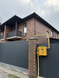 Продається 2-поверховий таунхаус на Старому Місті з ремонтом фото 17 Продається 2-поверховий таунхаус на Старому Місті з ремонтом фото 17