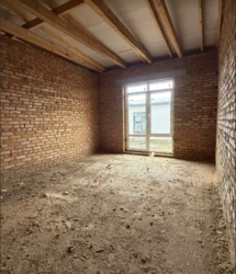 Продаж 1 поверхового таунхауса з ділянкою фото 4 Продаж 1 поверхового таунхауса з ділянкою фото 4