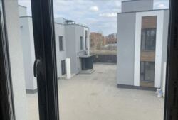 ������ 3 ����������� ��������� � ������� �� 1.5 �����, 118 ��. �, 4 ������, �� ���. ��������� ���� 23