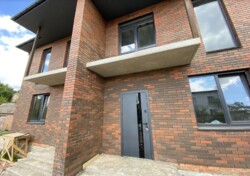 Продаж 2-х поверхового таунхаусу. Площа 92 кв.м. Внутрішні роботи. фото 3 Продаж 2-х поверхового таунхаусу. Площа 92 кв.м. Внутрішні роботи. фото 3