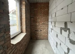 Продається таунхаус в с. Пирогово. Без ремонту. Добра ціна. фото 4 Продається таунхаус в с. Пирогово. Без ремонту. Добра ціна. фото 4