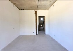 Продаэться 2-х поверховий житловий будинок р-н Пятничани фото 17 Продаэться 2-х поверховий житловий будинок р-н Пятничани фото 17