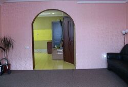 Продається гарний дім, в житловому стані. На ближньому старому місту фото 4 Продається гарний дім, в житловому стані. На ближньому старому місту фото 4