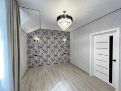 Продаж Таунхаусу Свіжий Ремонт, Всі Комунікації 105м2 фото 17 Продаж Таунхаусу Свіжий Ремонт, Всі Комунікації 105м2 фото 17