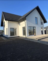 Продається 2-х поверховий будинок, Старе місто, без внутрішніх робіт фото 4 Продається 2-х поверховий будинок, Старе місто, без внутрішніх робіт фото 4