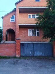 Продається цегляний будинок на дві сімї, с. Вінницькі Хутори фото 1 Продається цегляний будинок на дві сімї, с. Вінницькі Хутори фото 1