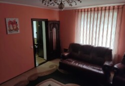 Продається будинок 2 поверхи. Ремонт, р-н Старого міста фото 9 Продається будинок 2 поверхи. Ремонт, р-н Старого міста фото 9