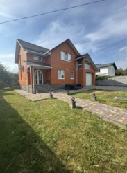 Продаж житлового 2-х поверхового будинку, 181 кв.м. Спокійне місце.Ремонт. фото 1 Продаж житлового 2-х поверхового будинку, 181 кв.м. Спокійне місце.Ремонт. фото 1