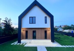 Продається житловий будинок 2 поверхи, 4 кімнати. фото 1 Продається житловий будинок 2 поверхи, 4 кімнати. фото 1