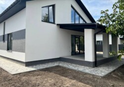 Продається житловий 2-х поверховий будинок. 160 кв.м. внутрішнє оздоблення. фото 9 Продається житловий 2-х поверховий будинок. 160 кв.м. внутрішнє оздоблення. фото 9