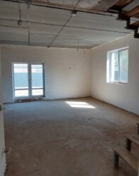 Продаж 2 поверхового будинку веранда і ділянкою на 3.5 сотки, 130 кв. м, 4 кімнати фото 11 Продаж 2 поверхового будинку веранда і ділянкою на 3.5 сотки, 130 кв. м, 4 кімнати фото 11