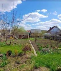 Продається чудова, доглянута ділянка площею 0.0561 га, з 2х поверховим дачним будинком фото 2 Продається чудова, доглянута ділянка площею 0.0561 га, з 2х поверховим дачним будинком фото 2