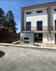 Продається 3 поверховий таунхаус. Sunny Village. Чорнові. фото 3 Продається 3 поверховий таунхаус. Sunny Village. Чорнові. фото 3