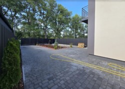 Продаж 2 поверхового таунхауса з ділянкою на 4 сотки, 115 кв. м, 3 кімнати, на шосе Гніванське фото 1 Продаж 2 поверхового таунхауса з ділянкою на 4 сотки, 115 кв. м, 3 кімнати, на шосе Гніванське фото 1