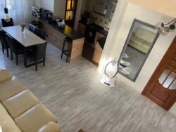 Продається 3-х поверховий будинок 250 кв.м. Старе місто. Реонт фото 15 Продається 3-х поверховий будинок 250 кв.м. Старе місто. Реонт фото 15