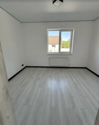 Продаж 1 поверхового будинку з опаленням і ділянкою на 6 соток, 80 кв. м, 5 кімнат фото 12 Продаж 1 поверхового будинку з опаленням і ділянкою на 6 соток, 80 кв. м, 5 кімнат фото 12