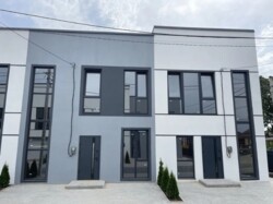 Продаж 2х поверхового таунхауса площею 97кв.м. з ділянкою, без ремонту. фото 1 Продаж 2х поверхового таунхауса площею 97кв.м. з ділянкою, без ремонту. фото 1