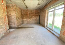 Продається 2-х поверховий будинок, без ремонту. Р-н Пятничани. фото 8 Продається 2-х поверховий будинок, без ремонту. Р-н Пятничани. фото 8