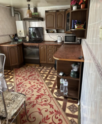 Привабливий будинок у районі Старого міста в гарному житловому стані! фото 1 Привабливий будинок у районі Старого міста в гарному житловому стані! фото 1