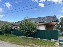 Продаж будинку за вигідною ціною 120 кв.м. з частковим ремонтом. фото 8 Продаж будинку за вигідною ціною 120 кв.м. з частковим ремонтом. фото 8