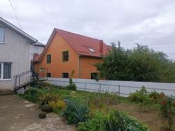 Продаж великого будинку площею 245 кв.м. 2 поверхи. Ділянка 6 соток. фото 9 Продаж великого будинку площею 245 кв.м. 2 поверхи. Ділянка 6 соток. фото 9