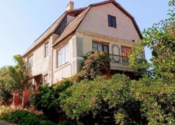 Продаж 2-поверхового будинку 106 кв.м. майже в центрі міста. фото 9 Продаж 2-поверхового будинку 106 кв.м. майже в центрі міста. фото 9