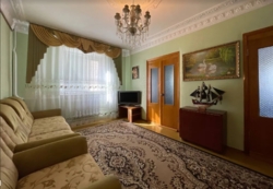 Продаж 1 поверхового будинку з опаленням і ділянкою на 13 соток, 156 кв. м, 5 кімнат, на 3-й провулок Шевченка фото 3 Продаж 1 поверхового будинку з опаленням і ділянкою на 13 соток, 156 кв. м, 5 кімнат, на 3-й провулок Шевченка фото 3