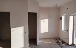 Продається таунхаус без ремонту, площа 180 кв.м. Старе місто. Біля озера. фото 3 Продається таунхаус без ремонту, площа 180 кв.м. Старе місто. Біля озера. фото 3