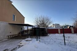 Продаж 2 поверхового будинку з ділянкою на 4 сотки, 202 кв. м, 4 кімнати, на вул. Аграрна фото 1 Продаж 2 поверхового будинку з ділянкою на 4 сотки, 202 кв. м, 4 кімнати, на вул. Аграрна фото 1