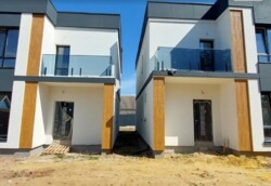 Продаж 2 поверхового будинку веранда і ділянкою на 3.5 сотки, 130 кв. м, 4 кімнати фото 4 Продаж 2 поверхового будинку веранда і ділянкою на 3.5 сотки, 130 кв. м, 4 кімнати фото 4